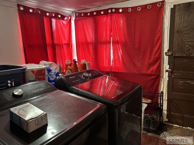 407 Lena Street, Salmon, ID 83467