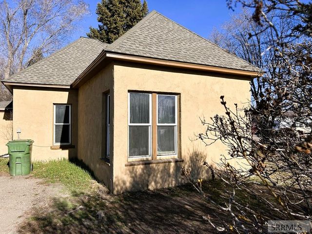 407 Lena Street, Salmon, ID 83467