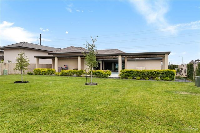1713 S Queen Street, Edinburg, TX 78539
