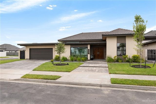 1713 S Queen Street, Edinburg, TX 78539