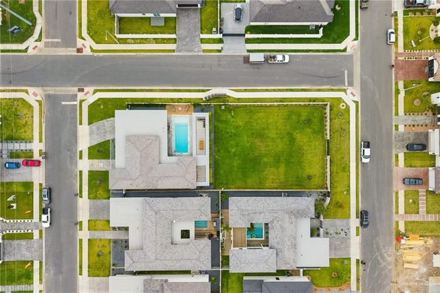 1713 S Queen Street, Edinburg, TX 78539