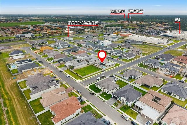1713 S Queen Street, Edinburg, TX 78539