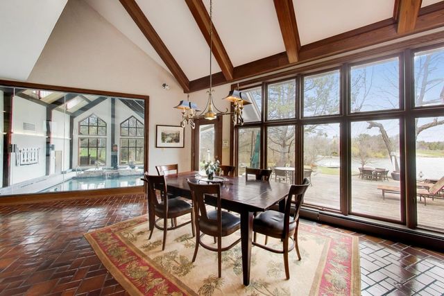 82 Hawley Woods Road, Barrington Hills, IL 60010