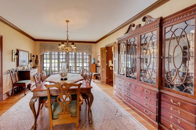 82 Hawley Woods Road, Barrington Hills, IL 60010