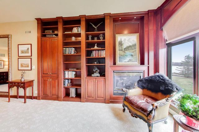 82 Hawley Woods Road, Barrington Hills, IL 60010