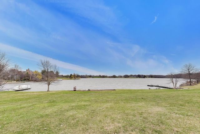 82 Hawley Woods Road, Barrington Hills, IL 60010