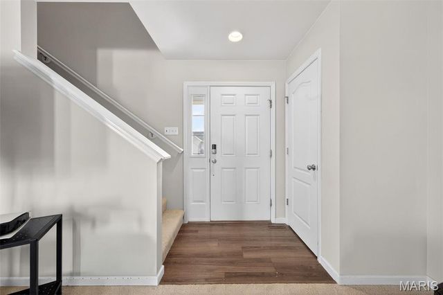 897 Mohawk Court, Warrenton, MO 63383