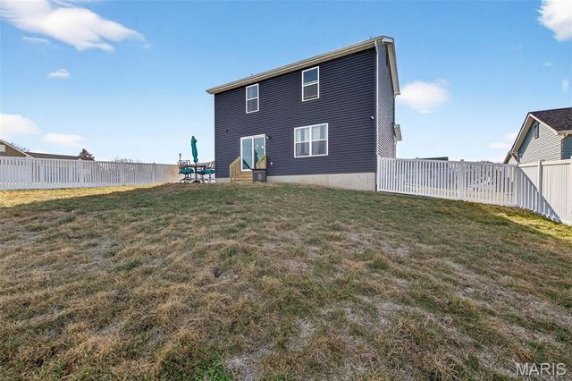 897 Mohawk Court, Warrenton, MO 63383