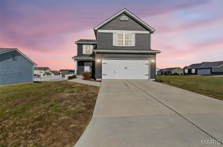 897 Mohawk Court, Warrenton, MO 63383