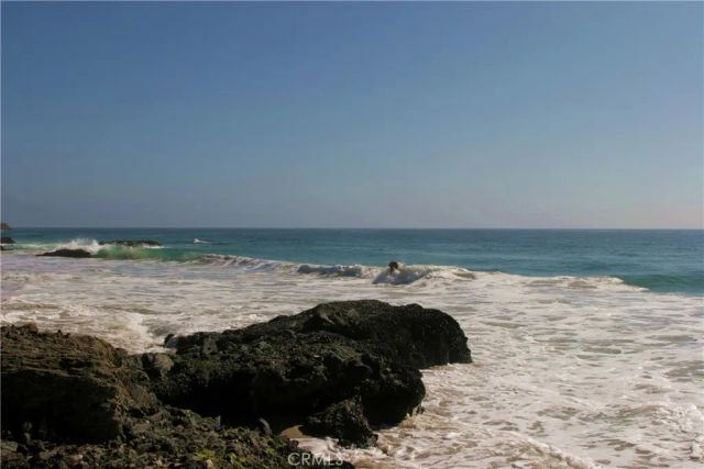 404 Loma C, Laguna Beach, CA 92651