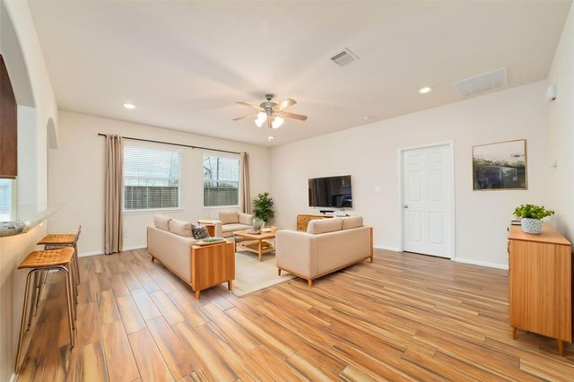 8919 Inglebrook Lane, Houston, TX 77083