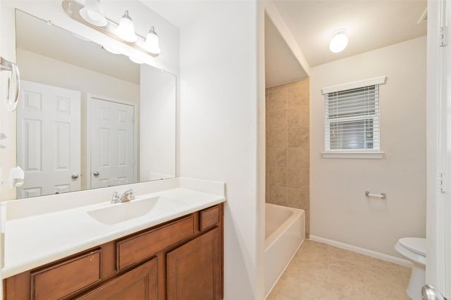 8919 Inglebrook Lane, Houston, TX 77083