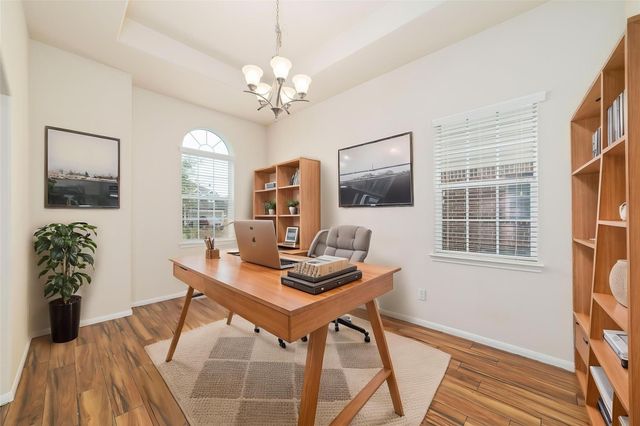 8919 Inglebrook Lane, Houston, TX 77083