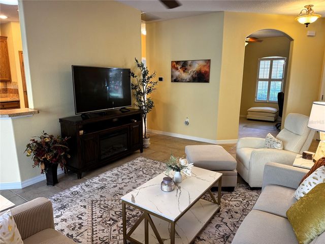 100 VIZCAYA COURT, Poinciana, FL 34759