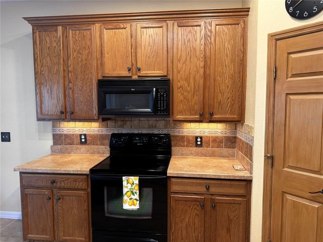 100 VIZCAYA COURT, Poinciana, FL 34759