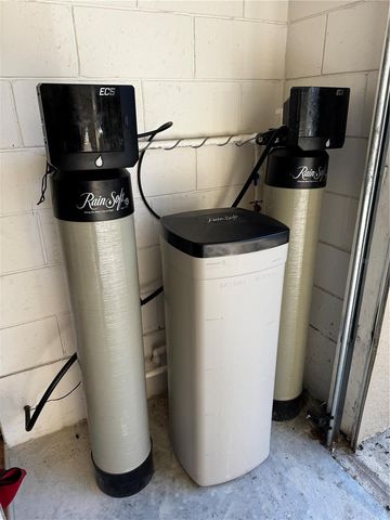 100 VIZCAYA COURT, Poinciana, FL 34759