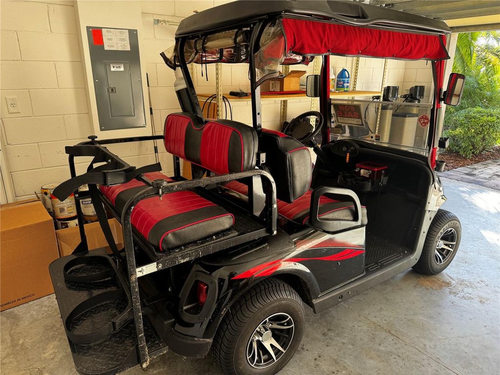 Image 68 of property listing at 100 VIZCAYA COURT, Poinciana, FL 34759