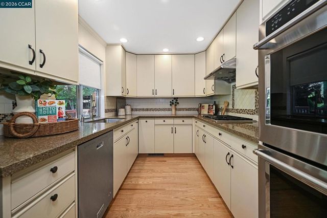 293 Via Cima Ct, Danville, CA 94526