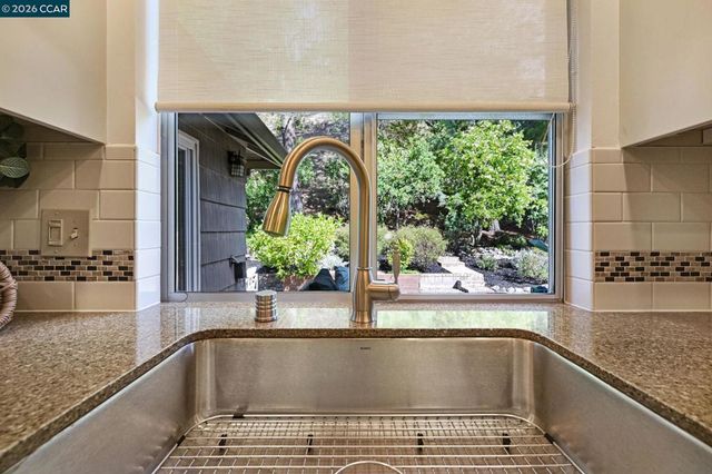 293 Via Cima Ct, Danville, CA 94526