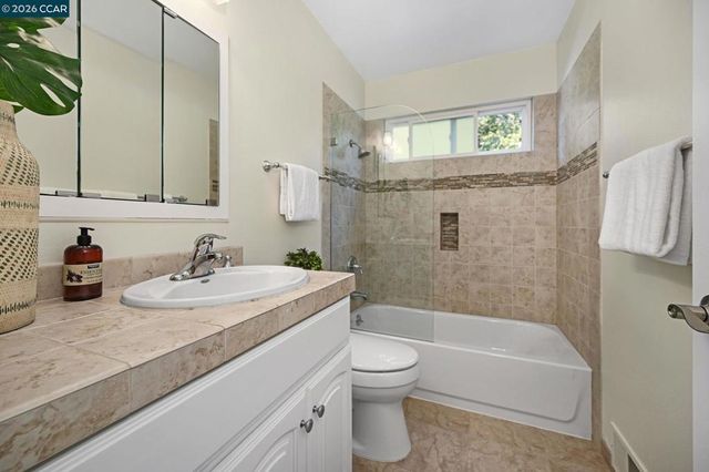 293 Via Cima Ct, Danville, CA 94526