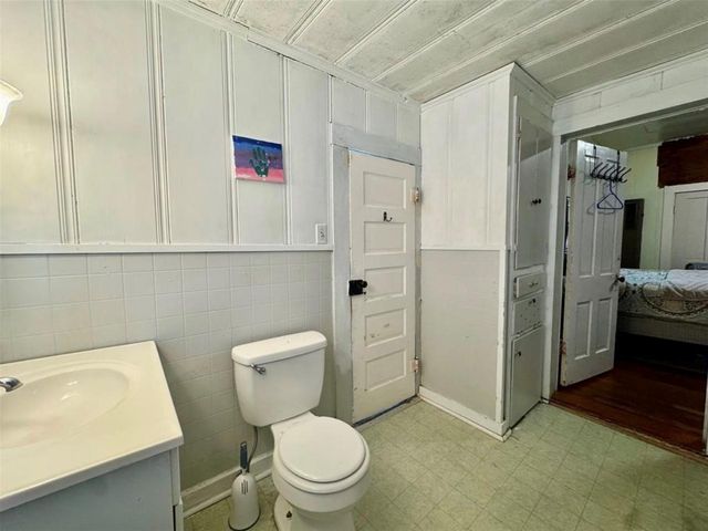 188 Elm Street, Blessing, TX 77419