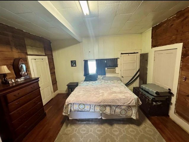 188 Elm Street, Blessing, TX 77419