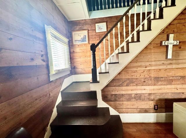 188 Elm Street, Blessing, TX 77419