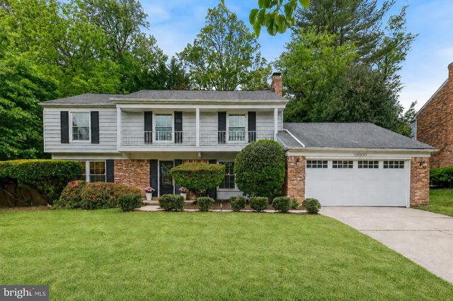 10900 GAINSBOROUGH RD, Potomac, MD 20854