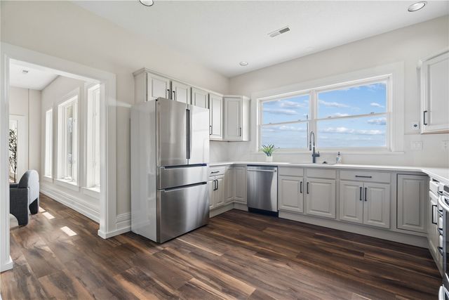 265 Adams Avenue, Lisbon, IA 52253