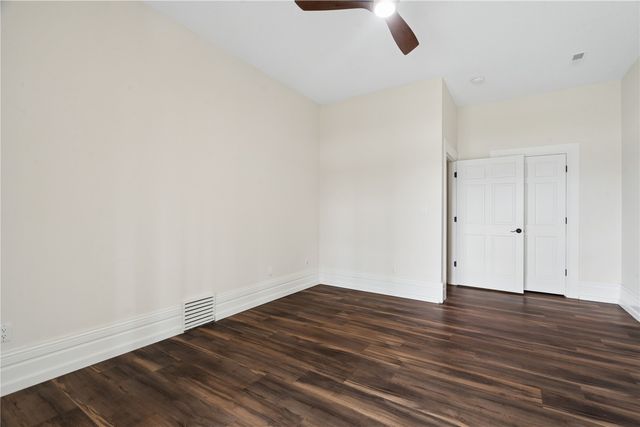 265 Adams Avenue, Lisbon, IA 52253