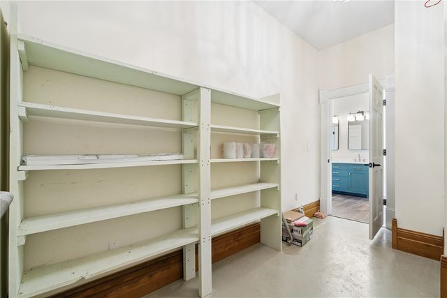 265 Adams Avenue, Lisbon, IA 52253