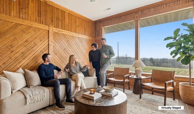 265 Adams Avenue, Lisbon, IA 52253