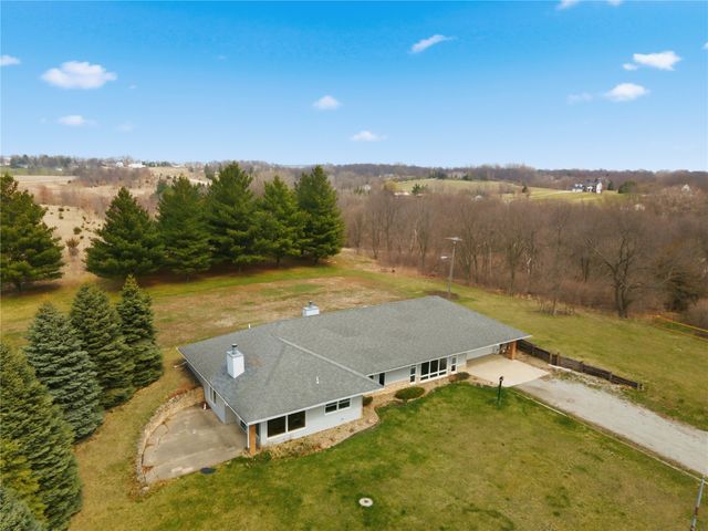 265 Adams Avenue, Lisbon, IA 52253