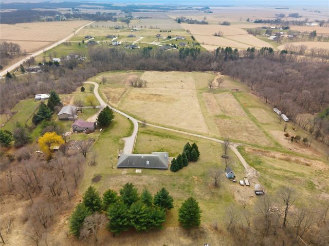 265 Adams Avenue, Lisbon, IA 52253