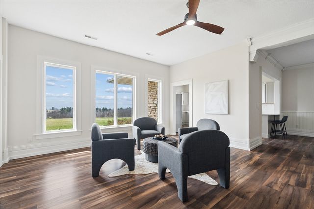 265 Adams Avenue, Lisbon, IA 52253