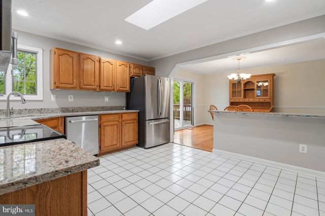 2955 SUMMER DR, Westminster, MD 21157