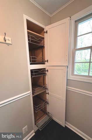 2955 SUMMER DR, Westminster, MD 21157