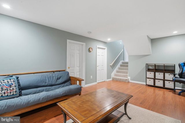 2955 SUMMER DR, Westminster, MD 21157