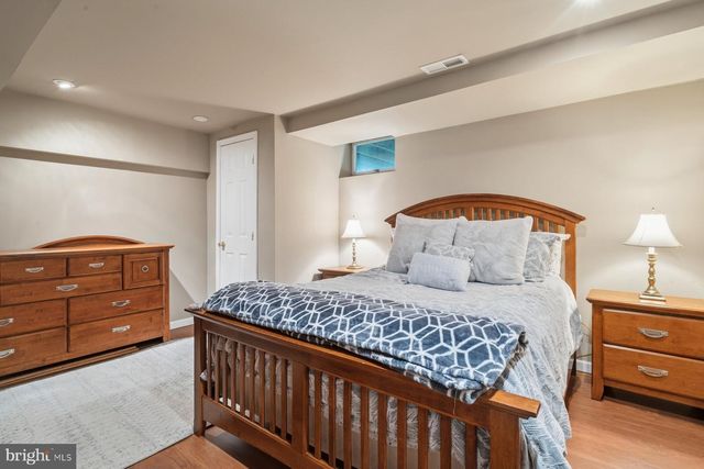 2955 SUMMER DR, Westminster, MD 21157