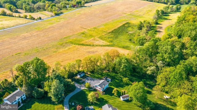 2955 SUMMER DR, Westminster, MD 21157