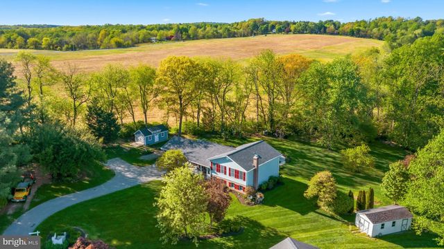 2955 SUMMER DR, Westminster, MD 21157