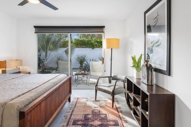 2557 S Broadmoor Drive, Palm Springs, CA 92264