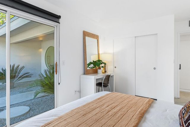 2557 S Broadmoor Drive, Palm Springs, CA 92264