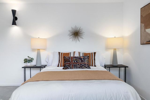 2557 S Broadmoor Drive, Palm Springs, CA 92264