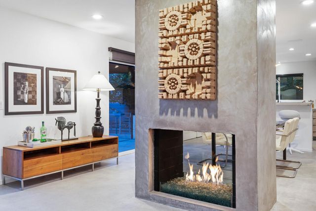 2557 S Broadmoor Drive, Palm Springs, CA 92264