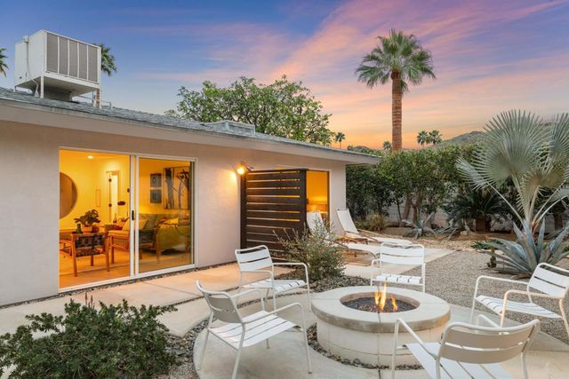 2557 S Broadmoor Drive, Palm Springs, CA 92264