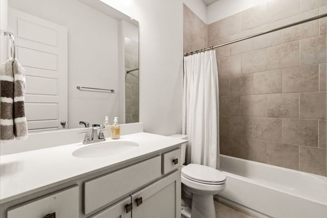 404 Travelers Terrace, Argyle, TX 76226