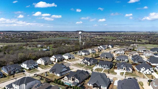 404 Travelers Terrace, Argyle, TX 76226