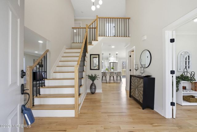 34 Knob Hill Road, Morganville, NJ 07751