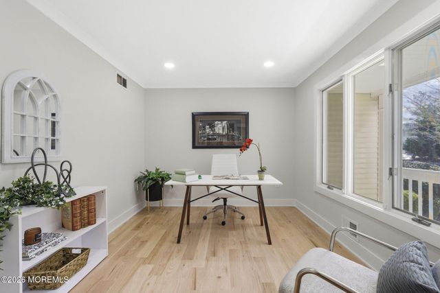 34 Knob Hill Road, Morganville, NJ 07751